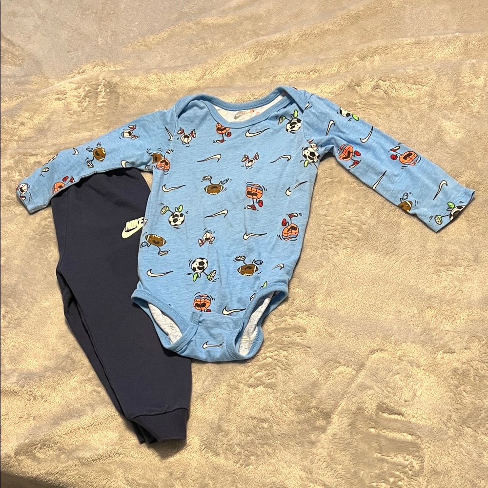 Nike Kids Light Blue and Dark Blue Bodysuit Set Size 24 months